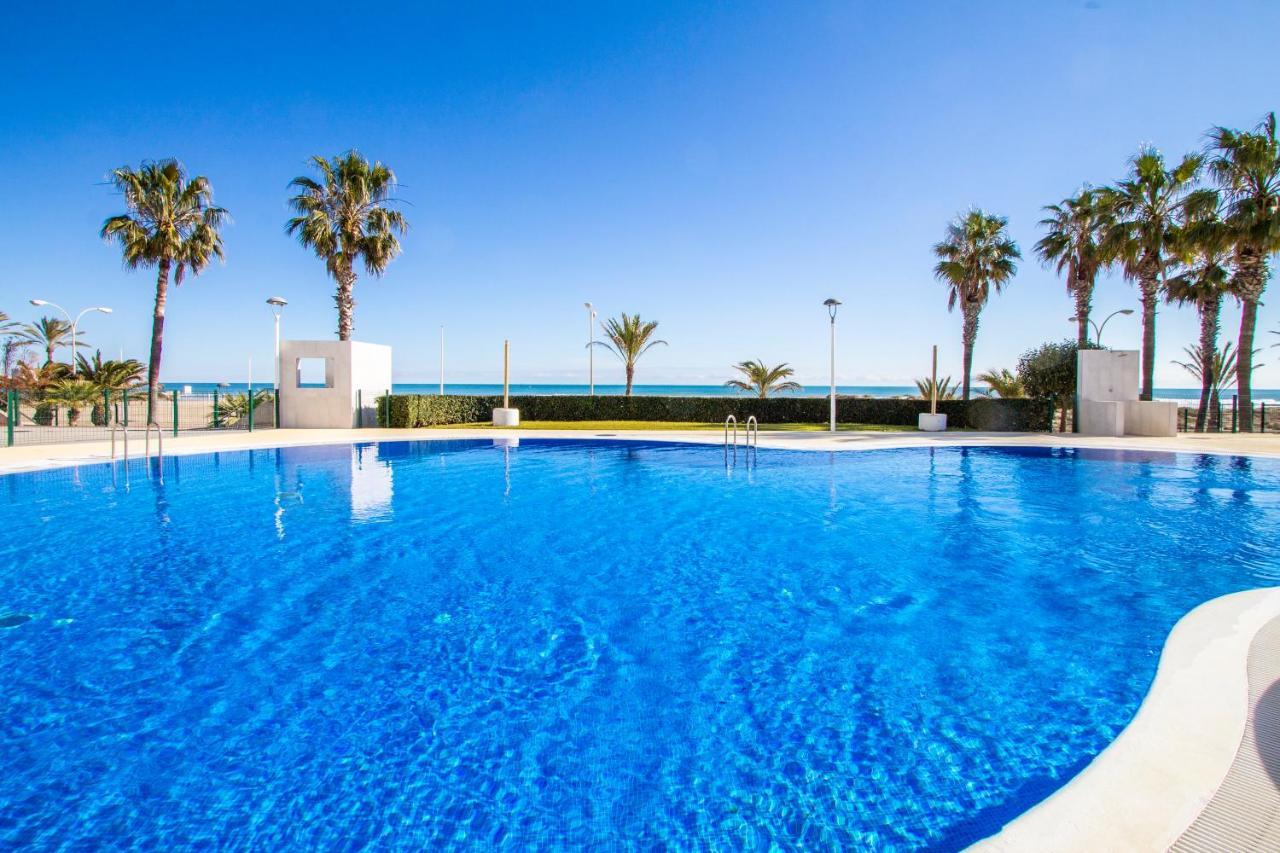 Espacio 5 - Primera Linea De Playa Apartment Кулера Екстериор снимка